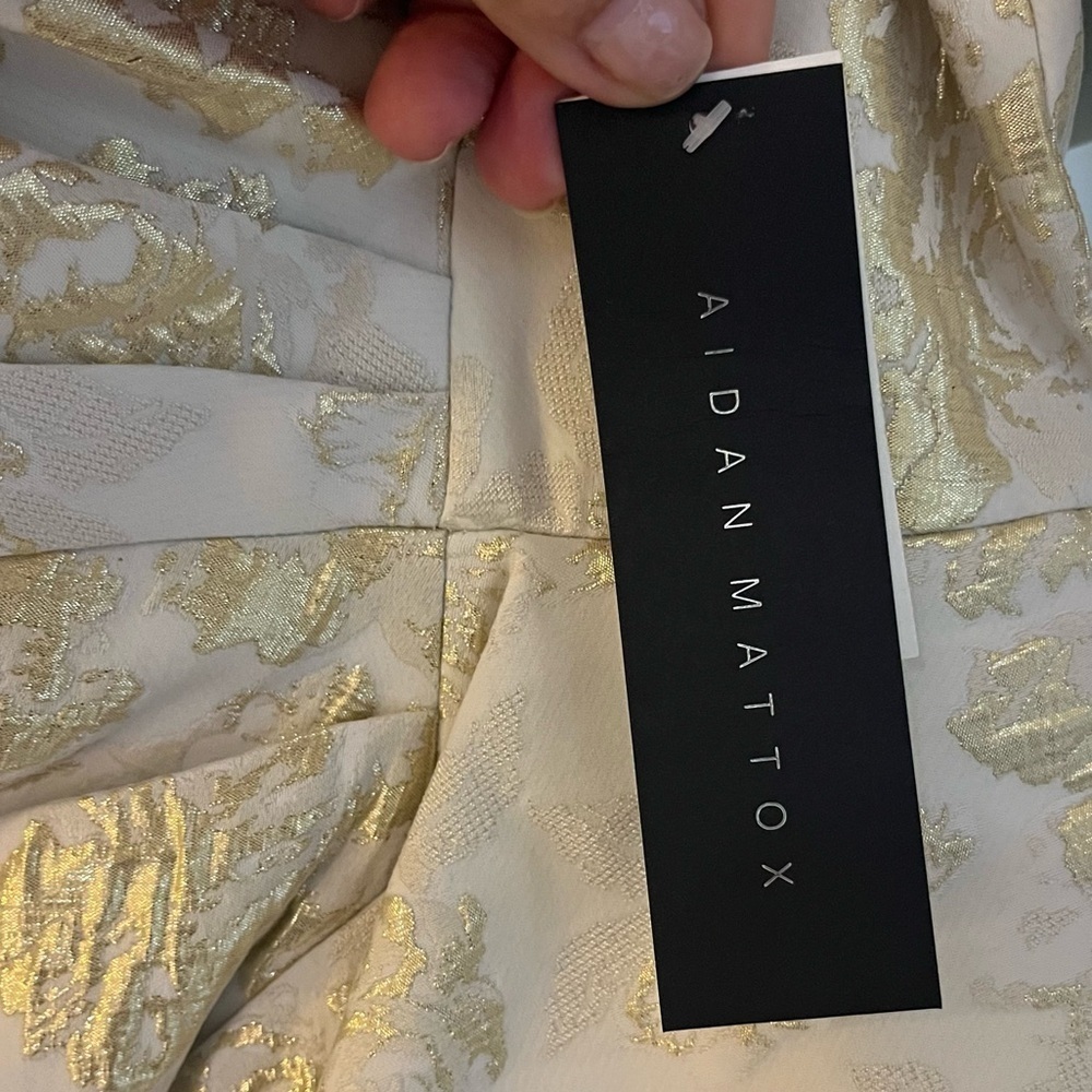 Aidan Mattox NWT V-Neck Pleated Bodice Jacquard Long Gown Ivory & Gold Sz 8 - Picture 12 of 15